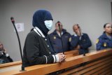 News24 | Cape Town woman accused of kidnapping baby to remain behind bars for now