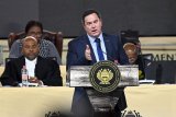 News24 | UPDATE | Fire corruption-accused ANC ministers in 48 hours, says Steenhuisen after (…)