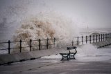 News24 | Friday’s weather: Damaging waves south of Durban, cloudy, cool with some showers across SA