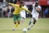 Bafana B side overcome Zimbabwe to keep hope for semifinals of Cosafa Cup alive