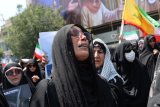 Trump tells Iran to do deal now after Israel blasts nuclear, military targets