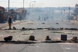 Soweto residents protest over power outages