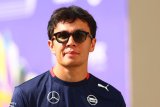 Albon says drivers should not be 'monetised' in swearing row