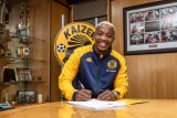 Kaizer Chiefs reveal Khayisa Mayo’s jersey number