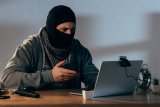 Easy tips to help you stay ahead of scammers this tax season