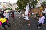 Youngsters own the street for Youth Day