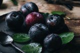 Taking on Trump’s tariffs: SA signs major stone fruit deal