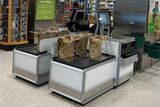 Will self-service checkout tills work in SA? Woolies trials the concept