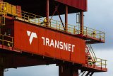 News24 | Ex-Transnet bosses Molefe, Singh and Gama arrested for allegedly corrupt locomotive tender