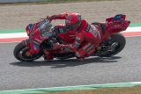 Marc Marquez overcomes poor start to win Italian Grand Prix sprint