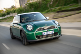 REVIEW | The MINI Cooper S fights for its identity in a changing world