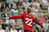 Liverpool, Arsenal protecting perfect records early in season