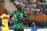 Nigeria keep World Cup hopes alive with 1-0 win over Rwanda