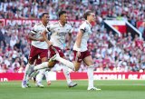 Corner kings Arsenal on top, Manchester United the better team overall despite missing good chances
