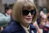 Anna Wintour to step down as Vogue editor-in-chief