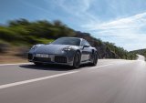 Record-breaking Porsche 911 Turbo S unveiled