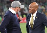 Sundowns hijack key Kaizer Chiefs transfer target! – Report