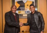 Kaizer Chiefs news: 14 players and a late announcement