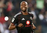 Makgopa, Appollis goals lift Pirates level with Sundowns at the top