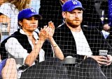 Meghan Markle and Prince Harry booed at World Series