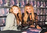 Naomi Campbell and Miley Cyrus step out together in London