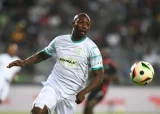 Kaizer Chiefs reignite pursuit as Sundowns prepare for exit