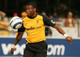 Striker’s father reveals what Kaizer Chiefs asked him