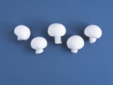 People Are Just Realising Button Mushrooms Are The 'Wrong Colour', And I Had No Idea
