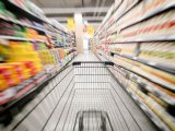 Middle class strain drags consumer confidence lower