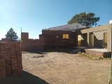 Repairs to crumbling clinic delayed