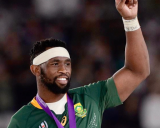 WATCH | Siya Kolisi hangs out with Roger Federer