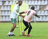 Kazier Chiefs and Mamelodi Sundowns await ahead of the three weeks that could decide Orlando Pirates’ title fate