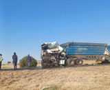 Court trip turns deadly: Cop and five prisoners killed in road crash