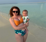 We Asked A Travel Expert To Share The Secret(s) To Bagging Cheap Family Holidays
