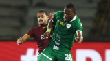 Wary Tinkler aims for an early goal against Stellies
