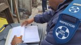 SPCA team bravely rescues dog guarding its deceased owner