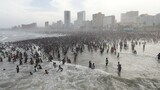 Durban's beachfront bustling as festive season kicks off; mayor projects over 1.3 million visitors