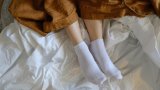 Always Get Leg Cramps At 3AM? You May Have One Of These Conditions