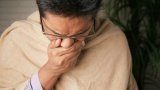 Here's How To Tell Regular Flu From Covid (According To A Doctor)
