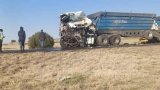 Horror crash kills cop, five inmates en route to court