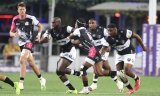 Sharks battle past Pumas